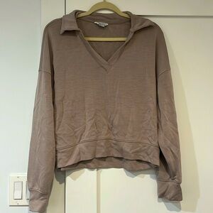 V neck Danskin pullover